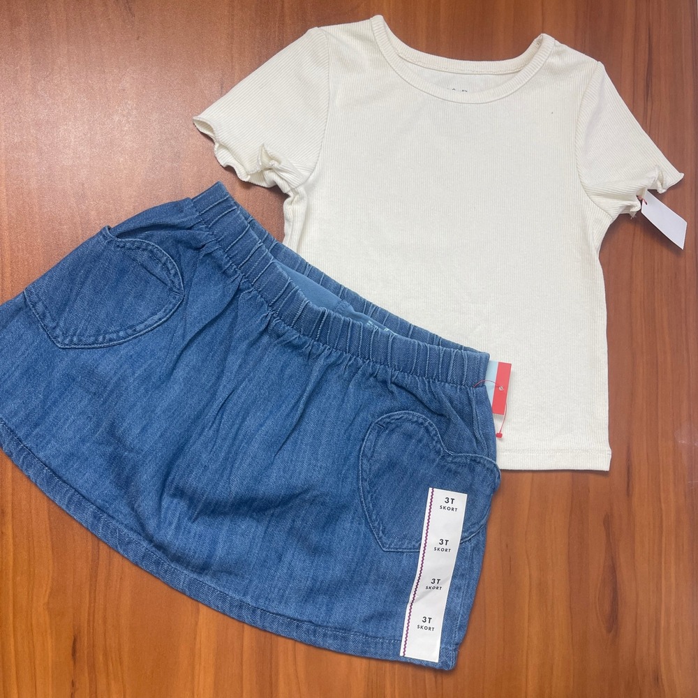 Cat & Jack Toddler Girls 3T Ribbed Off- white Top Denim Heart Pocket Skort Set‎
